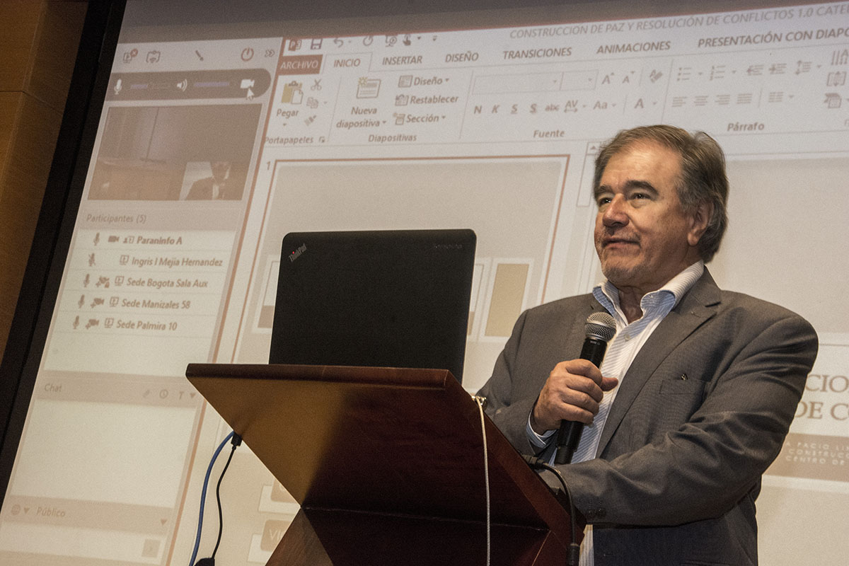 Alejo Vargas, profesor y director del Centro de Pensamiento y Seguimiento al Diálogo de Paz de la UNAL. Foto: Brandon Pinto - Unimedios