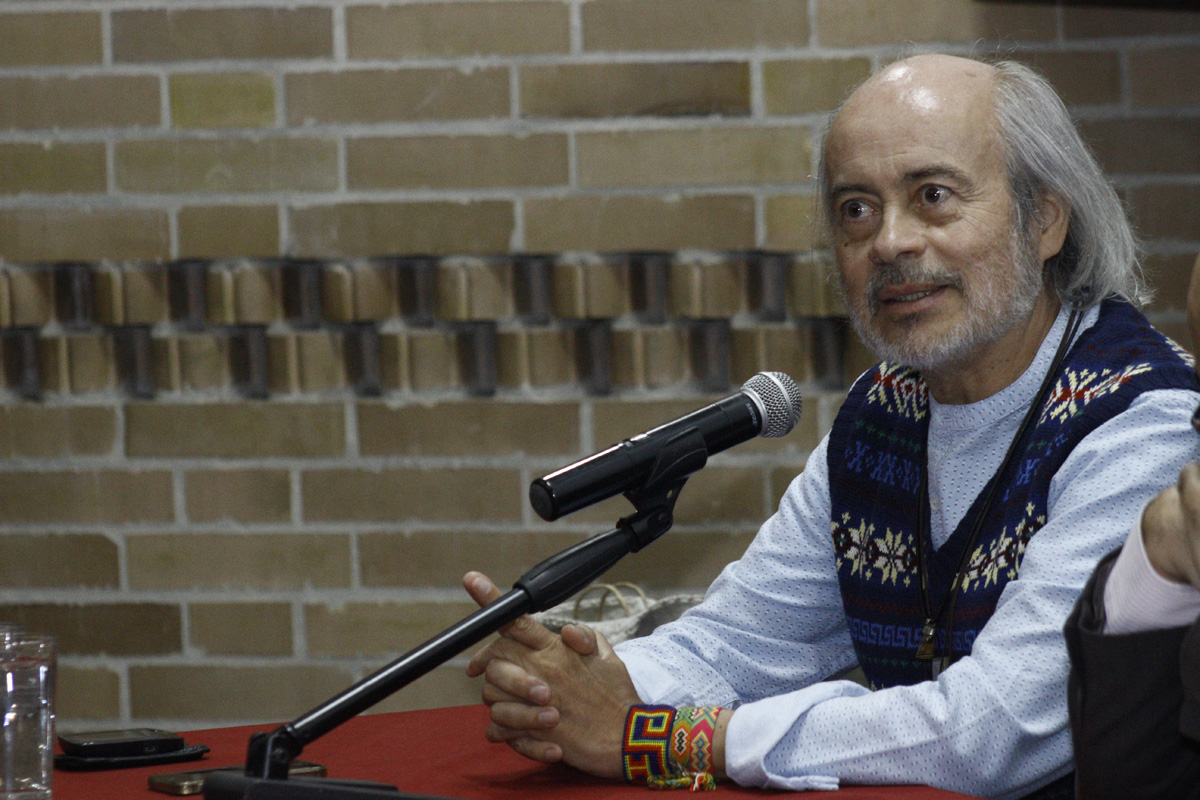 El profesor Luis Jorge Garay aseguró que el tema tributario también debe ser visto con enfoque de género. Fotos: Unimedios.