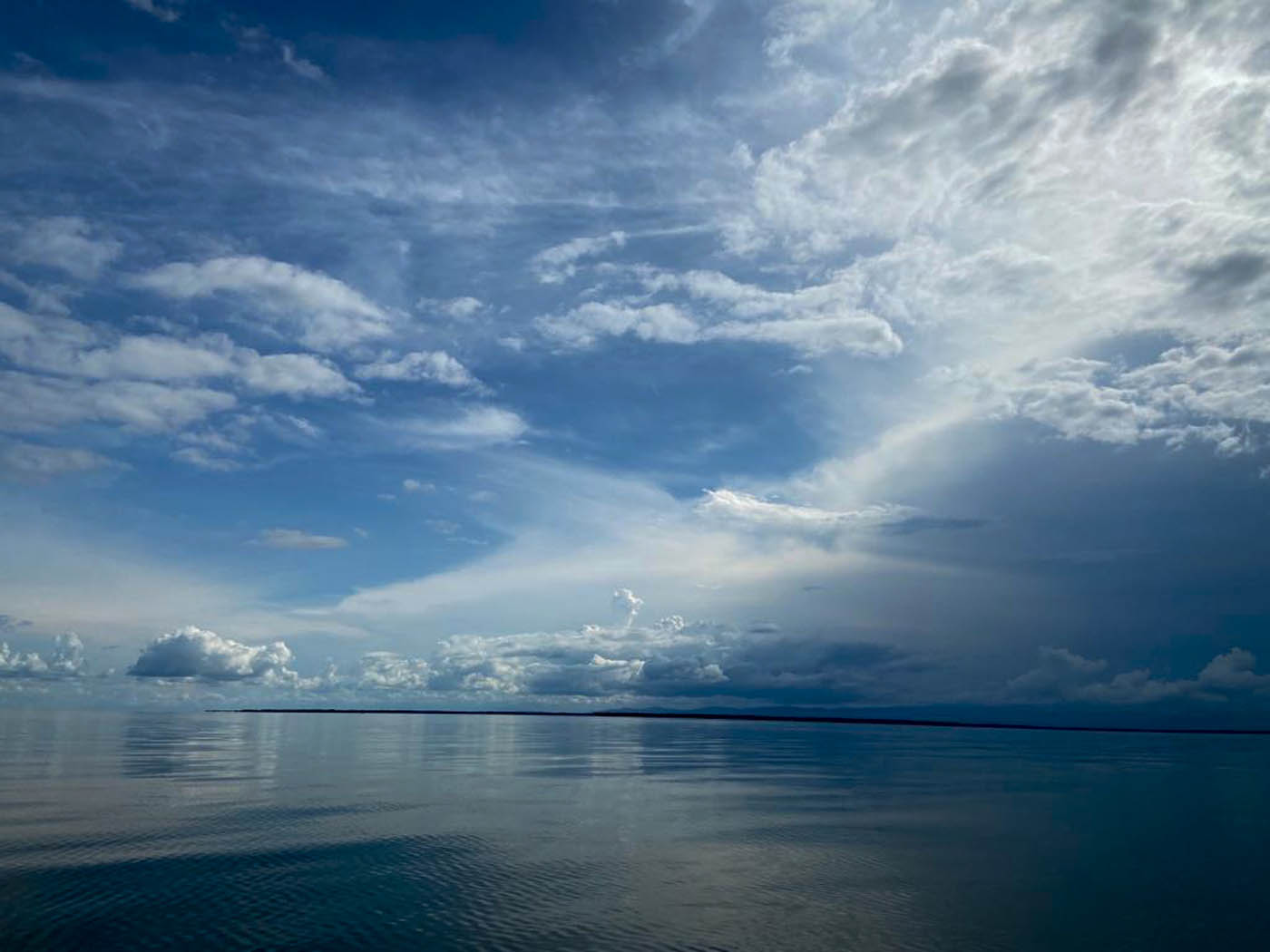 La expedición midió el movimiento de las aguas en el golfo de Urabá. Fotos: Unimedios