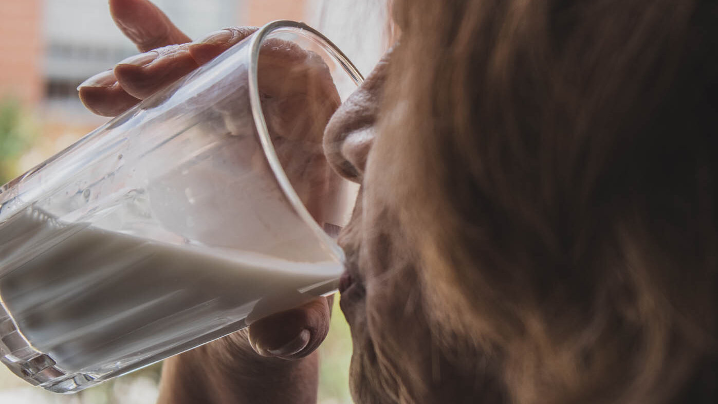 Se estima que cada colombiano consume al año cerca de 147 litros de leche. Fotos: Nicol Torres, Unimedios.