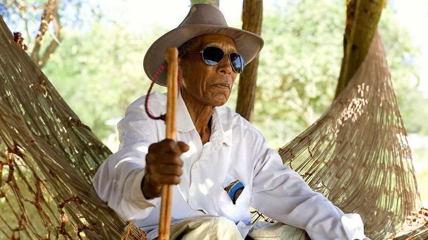 El pütchipü’ü (en lengua wayuunaiki) o palabrero (en castellano) es el encargado de solucionar los conflictos entre las familias wayuu. Foto: Alcaldía Mayor de Bogotá.