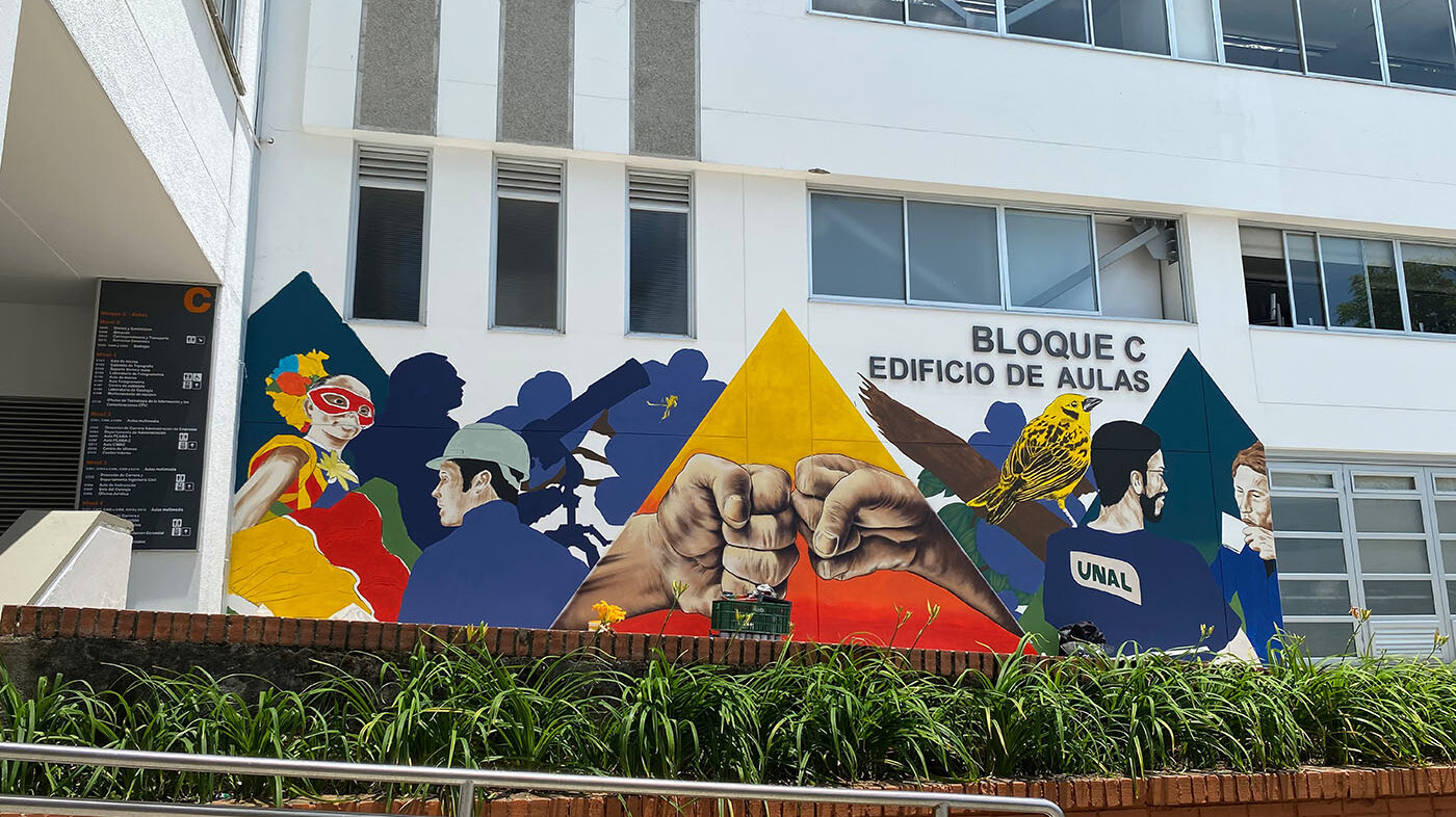 Mural ubicado en el Bloque C del campus Palogrande de la UNAL Sede Manizales. Foto: Natalia López Arboleda, periodista Unimedios Manizales.