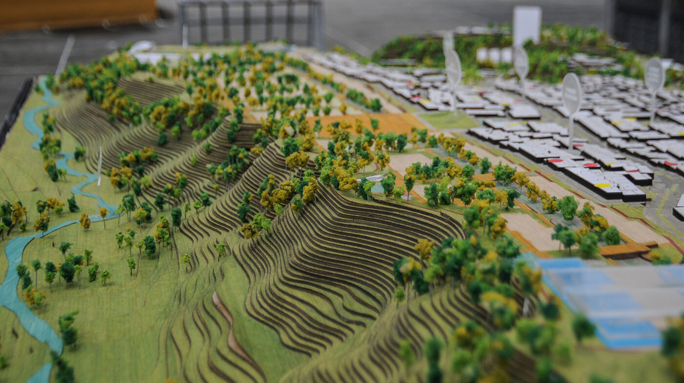 Maqueta del Plan Parcial desde la cuenca del río Chinchiná. Foto: Óscar Laverde Robayo, Unimedios Manizales.