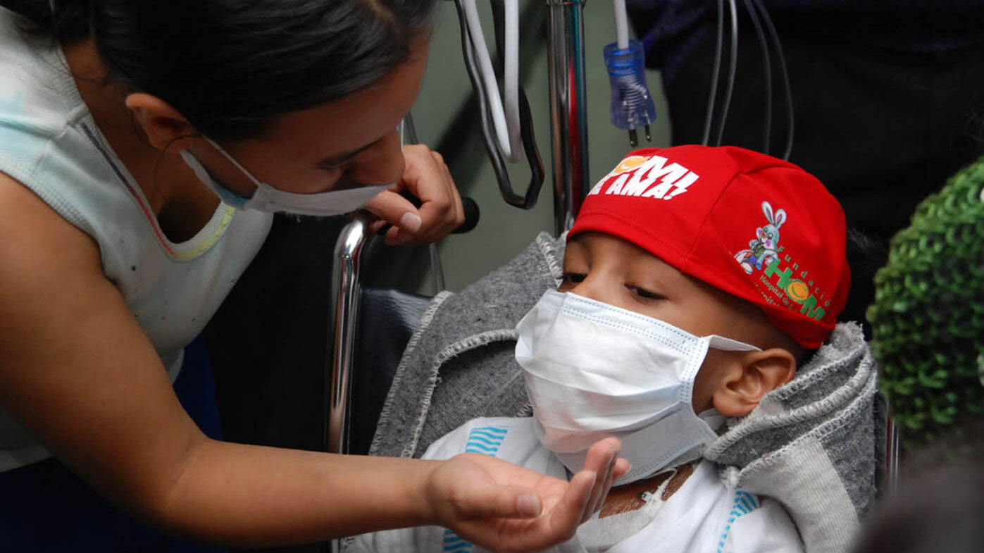 En 2020 el Instituto Nacional de Salud reportó 1.645 casos de cáncer en menores, de los cuales 1.498 corresponden a casos nuevos. Fotos: archivos Unimedios.