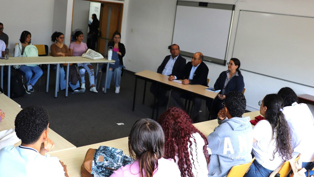 Se quiere que estos jóvenes no solo estudien y se formen, sino que además disfruten su estancia, que sean felices y se gradúen en la Institución.