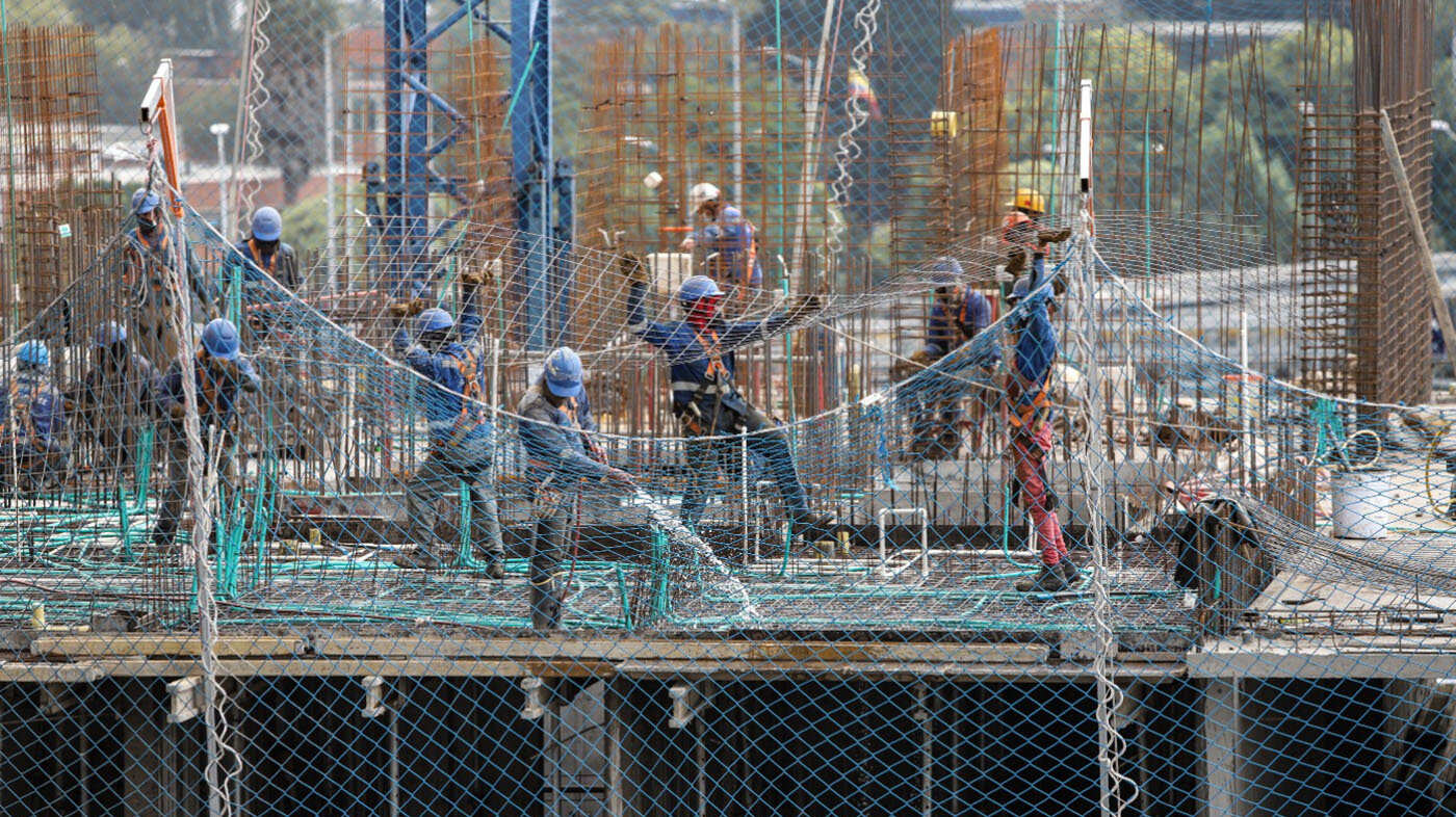 Las constructoras del país no están implementando a cabalidad tecnologías que les ahorrarían costos, tiempo y riesgos en las estructuras. Foto: Jeimi Villamizar, Unimedios.