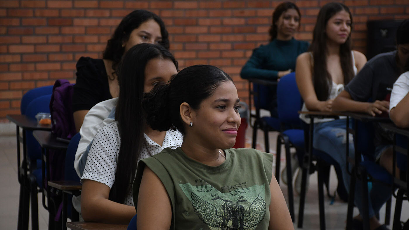 La educación, la cultura y el liderazgo son fundamentales para resistir a la violencia y construir un futuro más justo para los jóvenes araucanos. Fotos: Comunicaciones UNAL Sede Orinoquia.