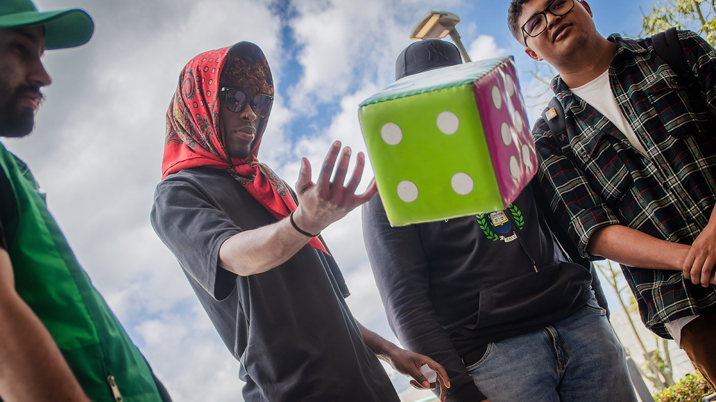 El Jardín de Freud es un espacio emblemático que se ha convertido en un punto de encuentro para actividades artísticas, culturales y deportivas. Foto: María Fernanda Londoño de la Hoz, Unimedios.