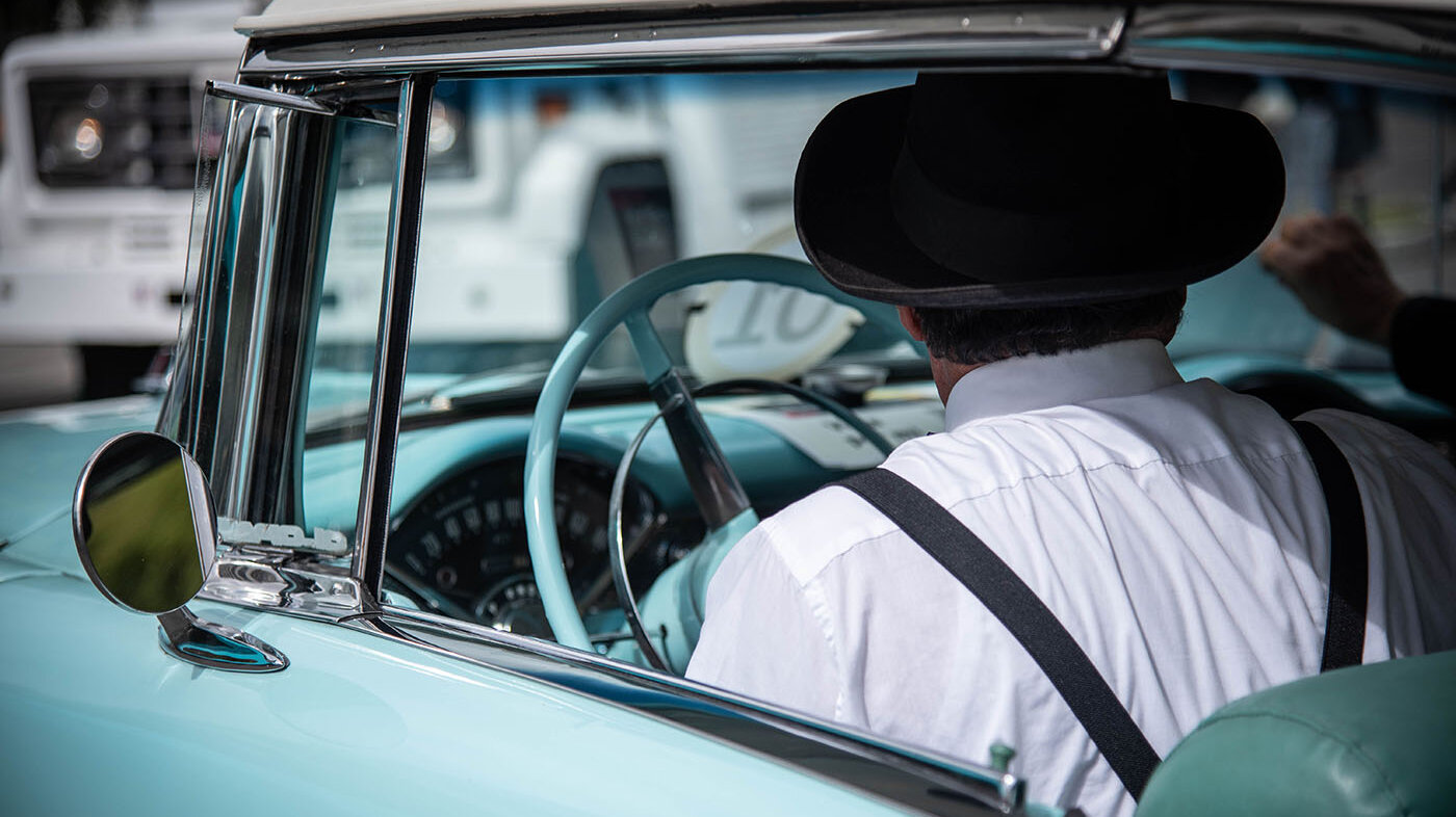 La exhibición contó con variedad de automóviles clásicos, desde un modelo de 1936 hasta vehículos de la década de 1980. Fotos: Nicol Torres – Unimedios.