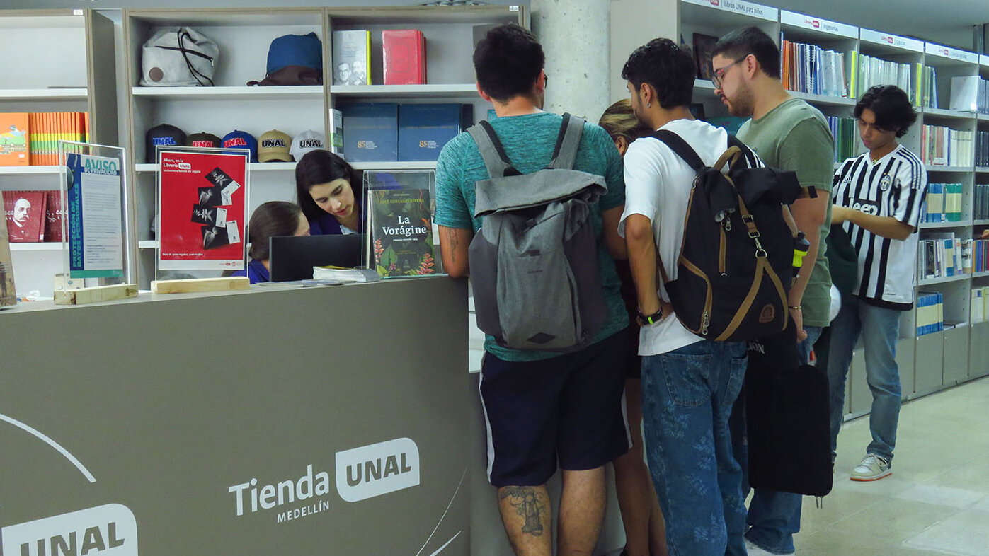 Desde hace 2 años la UNAL Sede Medellín no contaba con la Tienda UNAL. Fotos: Laura Franco, Unimedios Medellín.