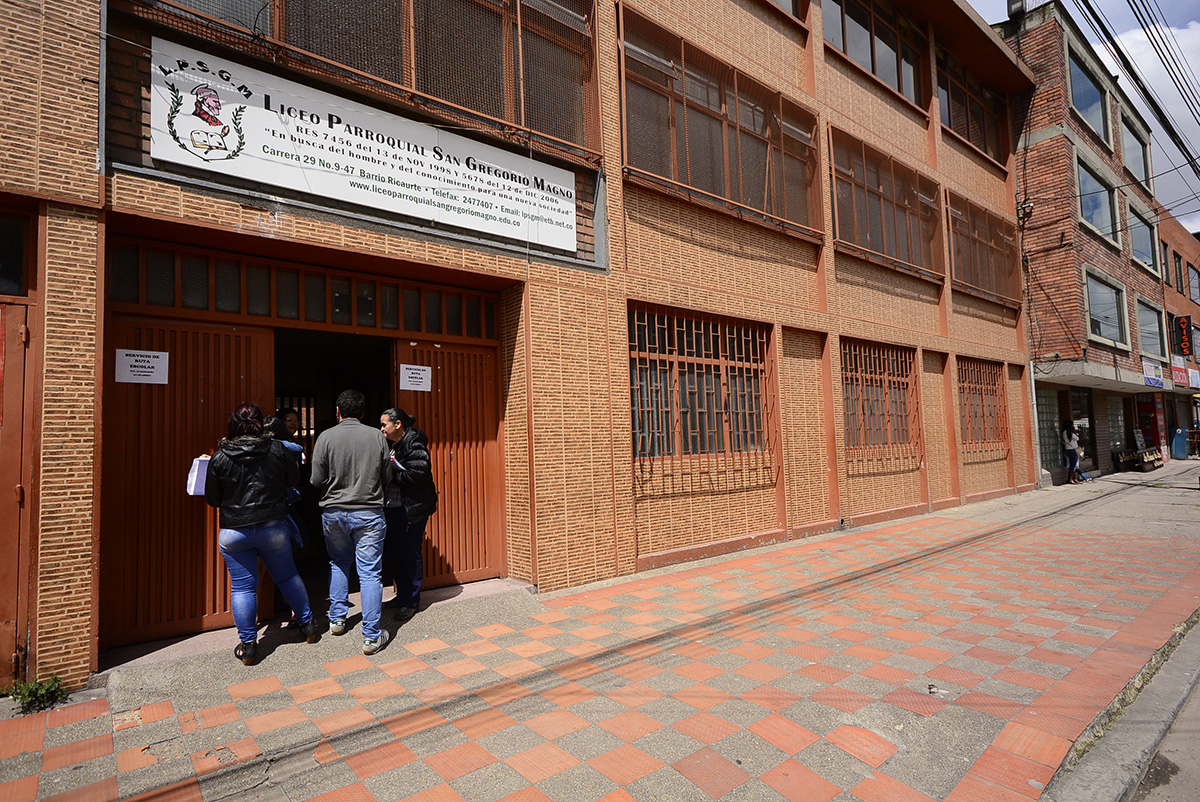 Se espera que las políticas formuladas se apliquen en los colegios de Bogotá.