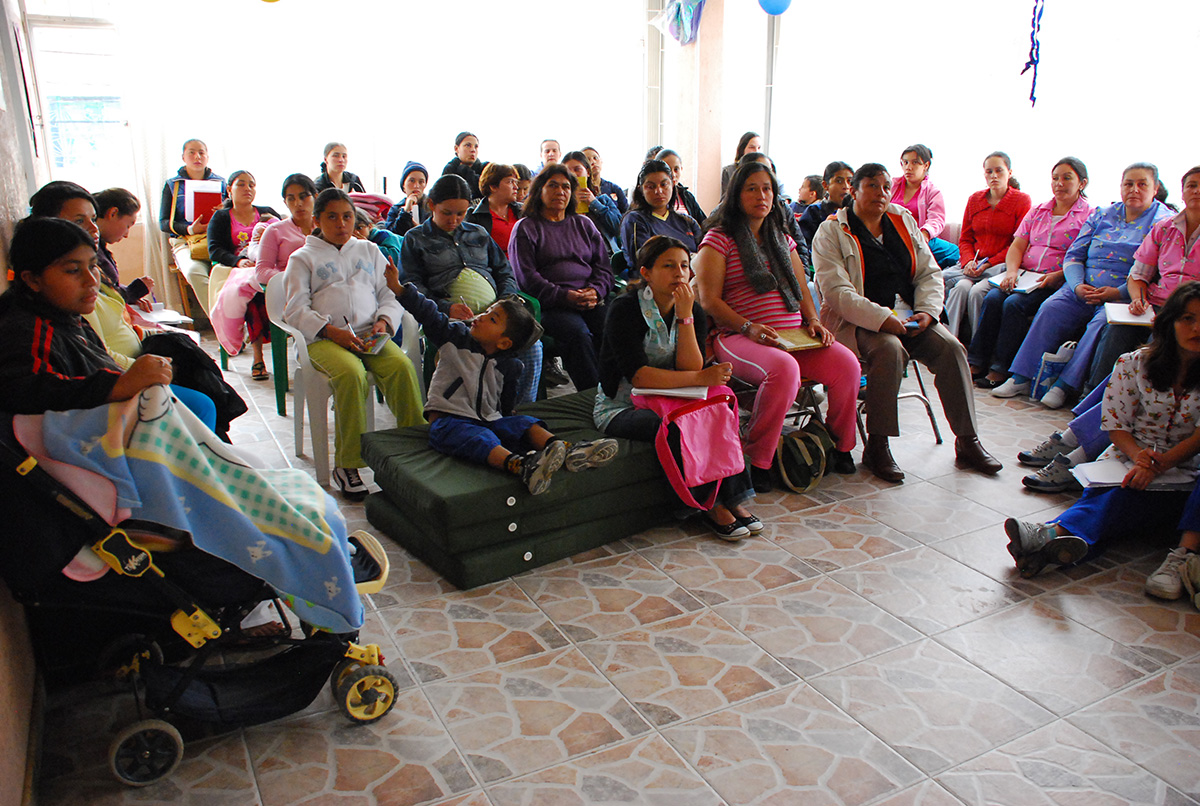 Algunas madres demuestran poco interés por los beneficios de la lactancia materna para su salud y la de su hijo.