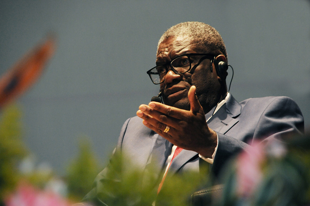 El doctor Denis Mukwege recibió en 2018 el Premio Nobel de Paz por su trabajo con víctimas de violencia sexual en la guerra del Congo. Fotos: Nicolás Bojacá - Unimedios.