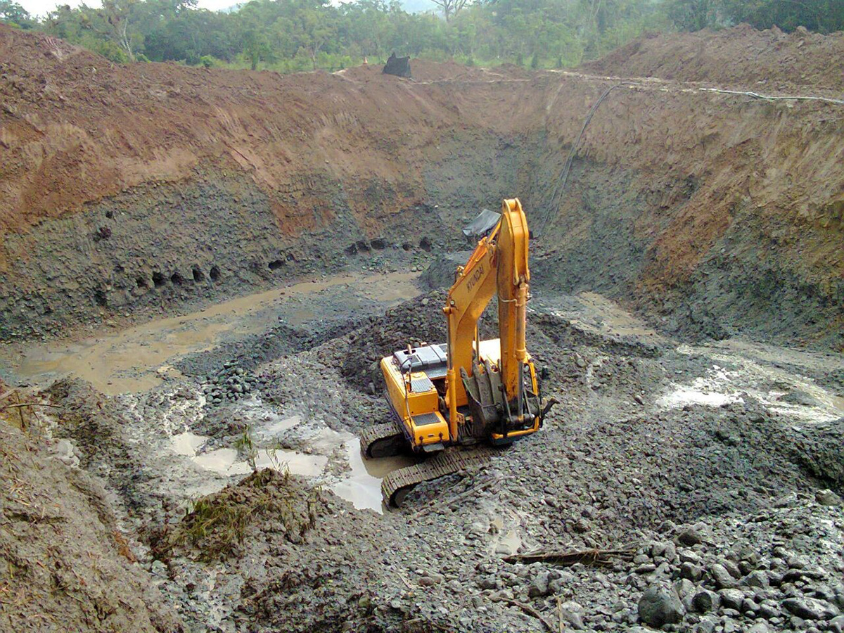 En Antioquia los altos niveles de metales tóxicos en el agua se deben, por ejemplo, a la minería ilegal, que aumenta la concentración de estos. Fotos: archivo Unimedios