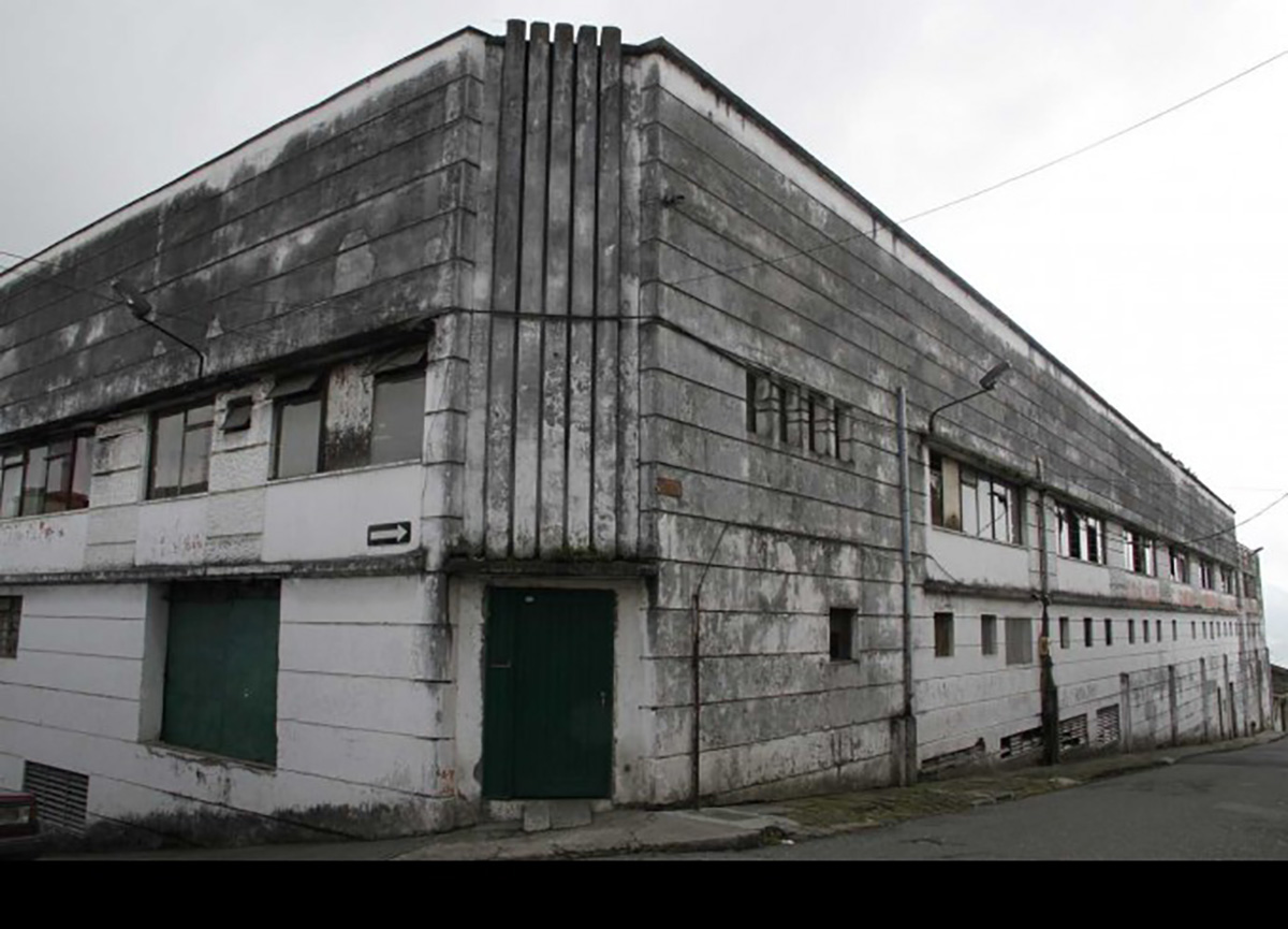 El edificio está ubicado en el barrio Linares, en el centro de Manizales. Fotos: La Patria).