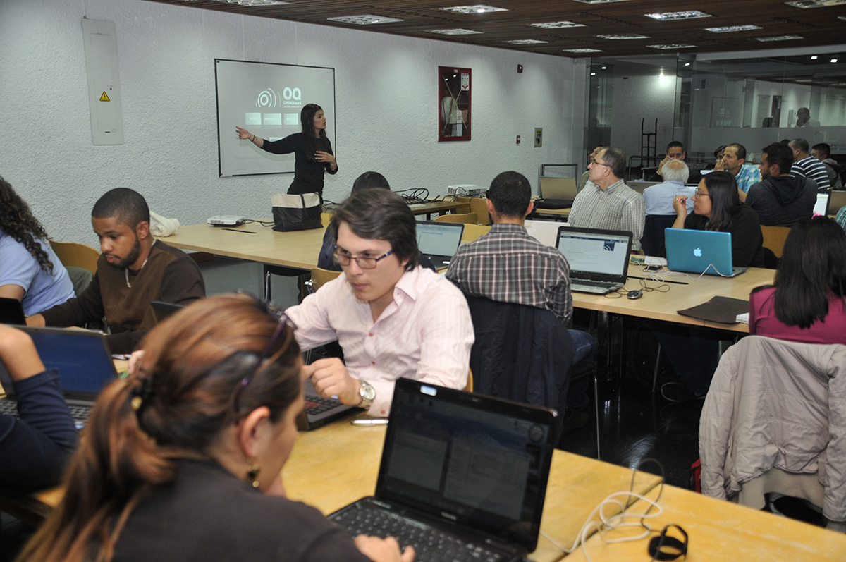 El Servicio Geológico Colombiano y el Global Earthquake Model realizaron un taller en la U.N. sobre OpenQuake. Fotos: Ricardo González.