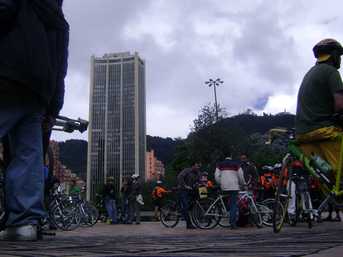 El Día sin Carro es una invitación a utilizar medios alternos para llegar a sus sitios de trabajo o estudio, como la bicicleta o caminar.