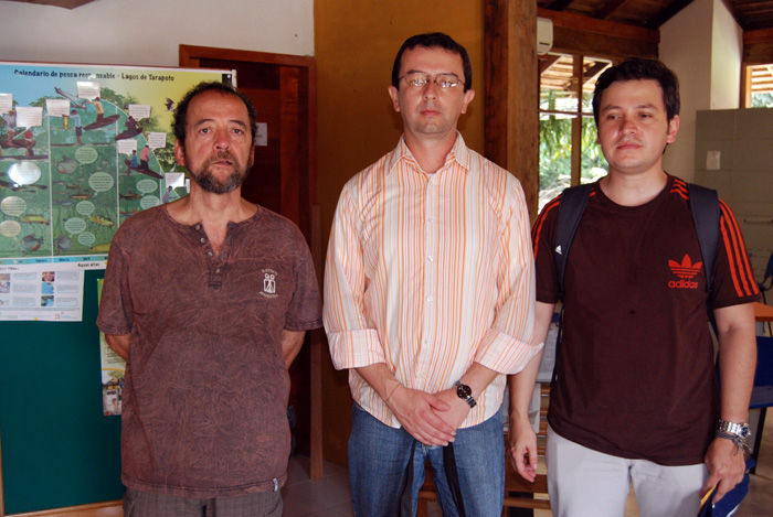 Profesores Fernando Franco, director Sede Amazonia, Carlos Ariel Cardona y Jhony Tamayo de la UN en Manizales. / Unimedios