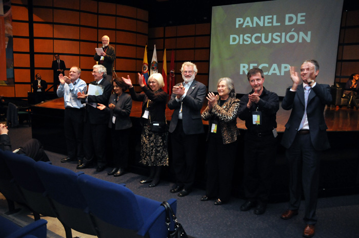 The lecturers were satisfied at the end of the Communication of Science Forum: Responsibilities of the Scientific Community and the Media, which gathered, in two days, the members of ICSU and experts on this topic from the entire world.