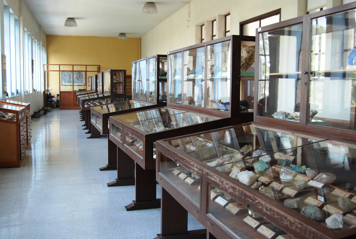 Se espera que para mayo el Museo de Geociencias de la Facultad de Minas abra nuevamente sus puertas. Foto: Mónica Escobar.