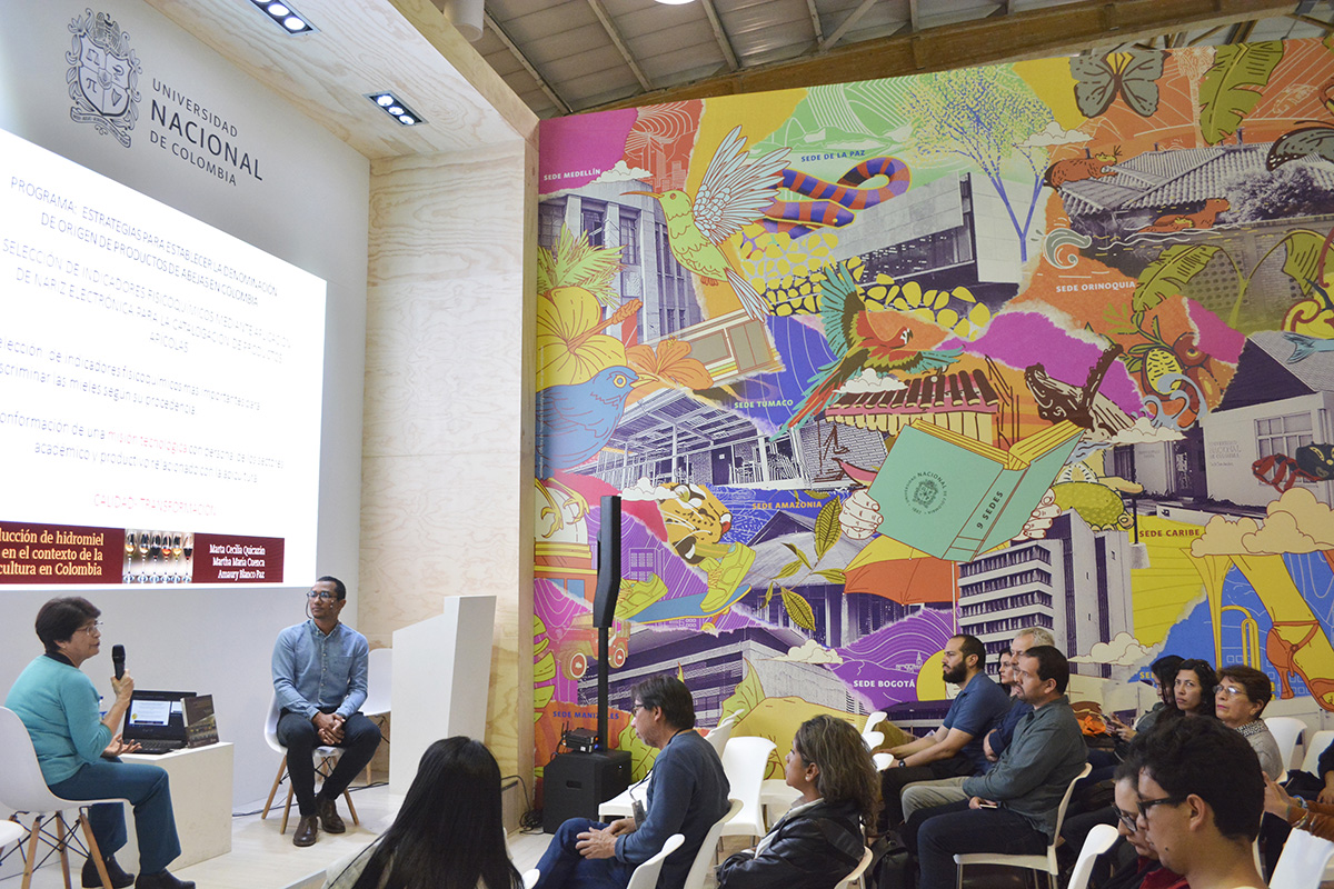 La Editorial UN presentó la obra en la Feria Internacional del Libro de Bogotá. Fotos: archivo Unimedios.