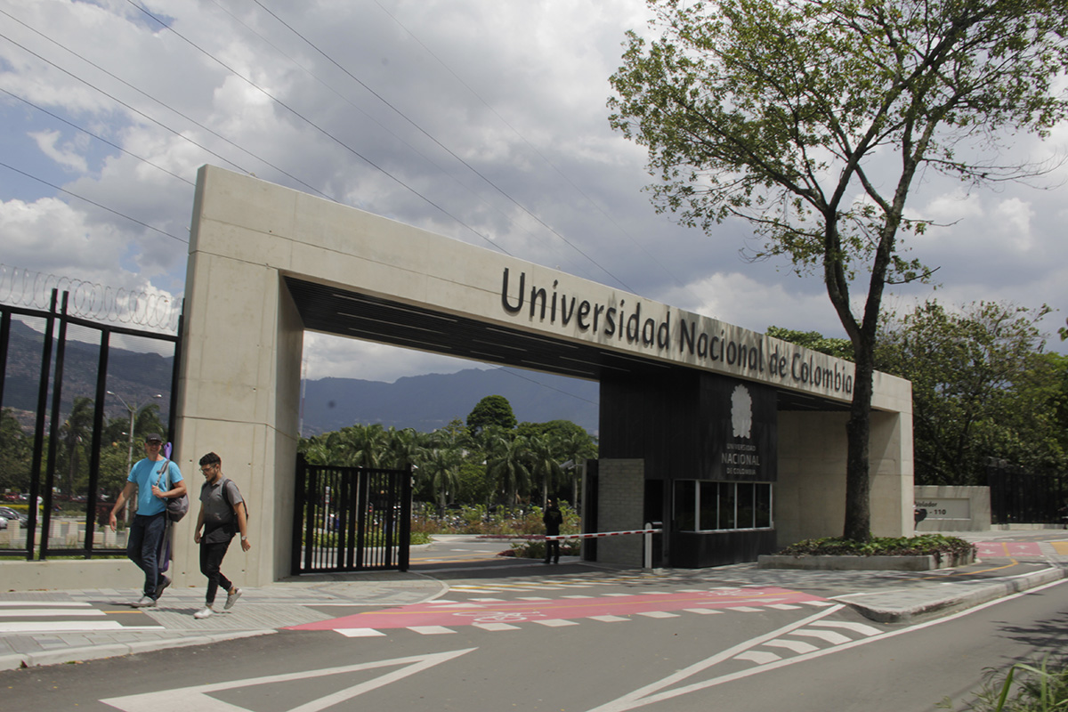 En 2018 se terminó la construcción de la portería de la carrera 65. / Fotos: Unimedios.