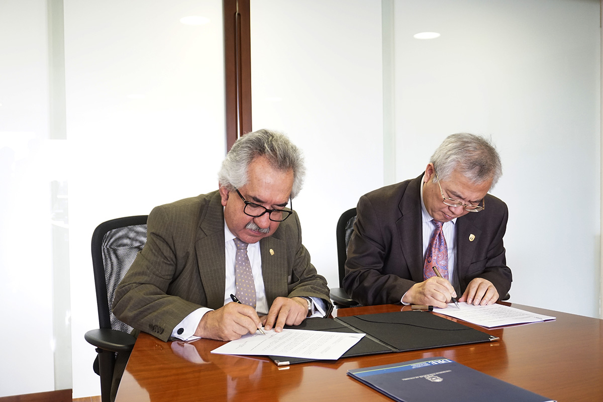 La U.N. firmó un convenio con la Universidad de Estudios Extranjeros  de Beijing (BFSU). Fotos: Ovidio González / Agencia de Noticias UN.