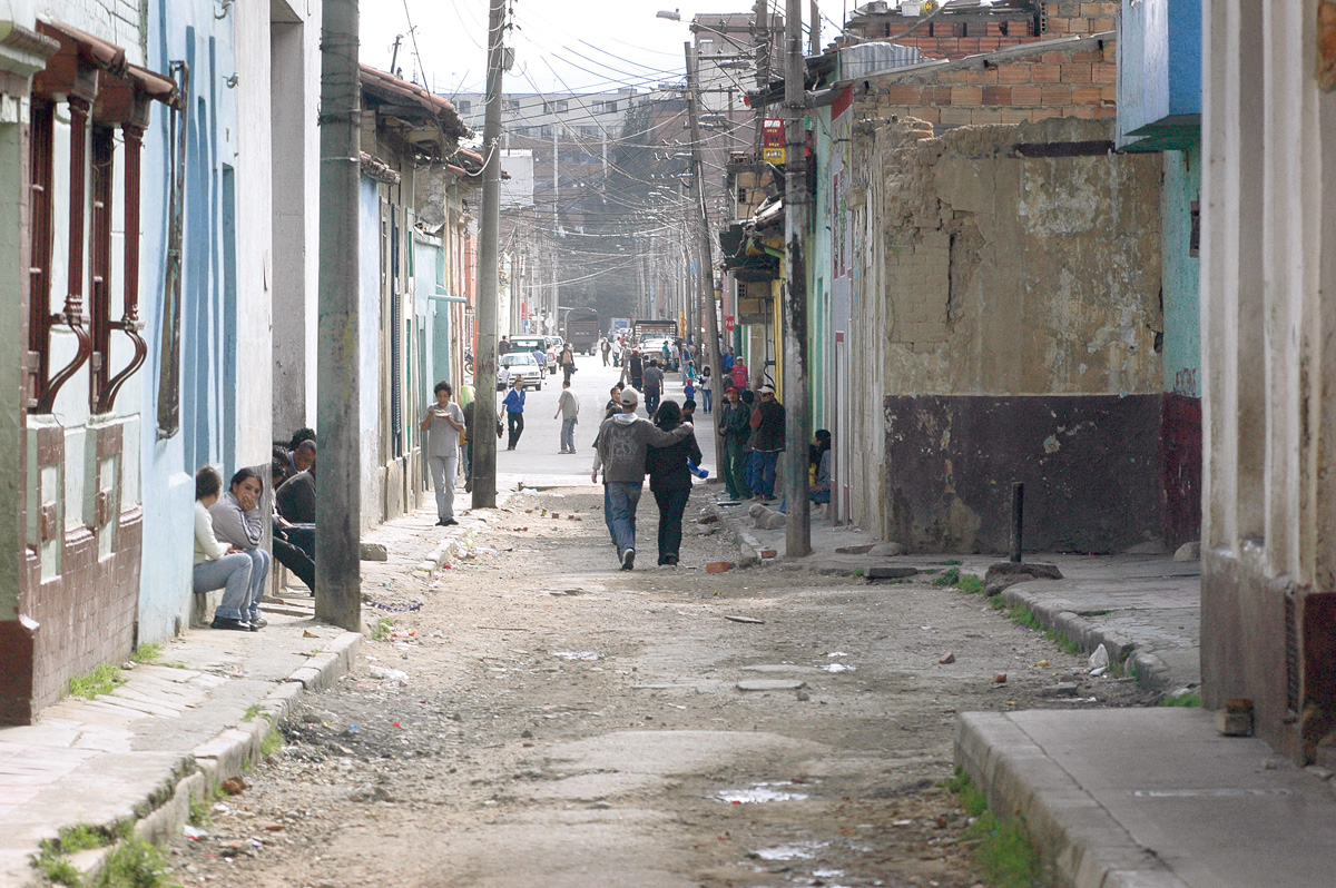 En algunos sectores del Distrito Capital los homicidios siguen siendo un hecho común; 17 de las 93 UPZ que existen en la ciudad tuvieron una taza de homicidios por encima de 25 casos. - Foto: Ricardo González/Unimedios